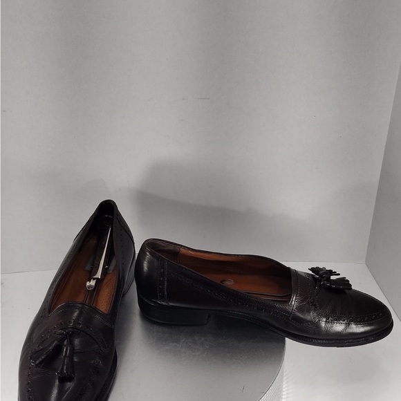 Cable&co Elegant Black Tassel Loafers size 11.5 pre owned good condition main image 9